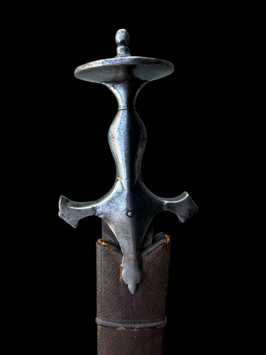 Sabre ‘Talwar’ en fer forgé - Inde - 18e siècle-photo-1