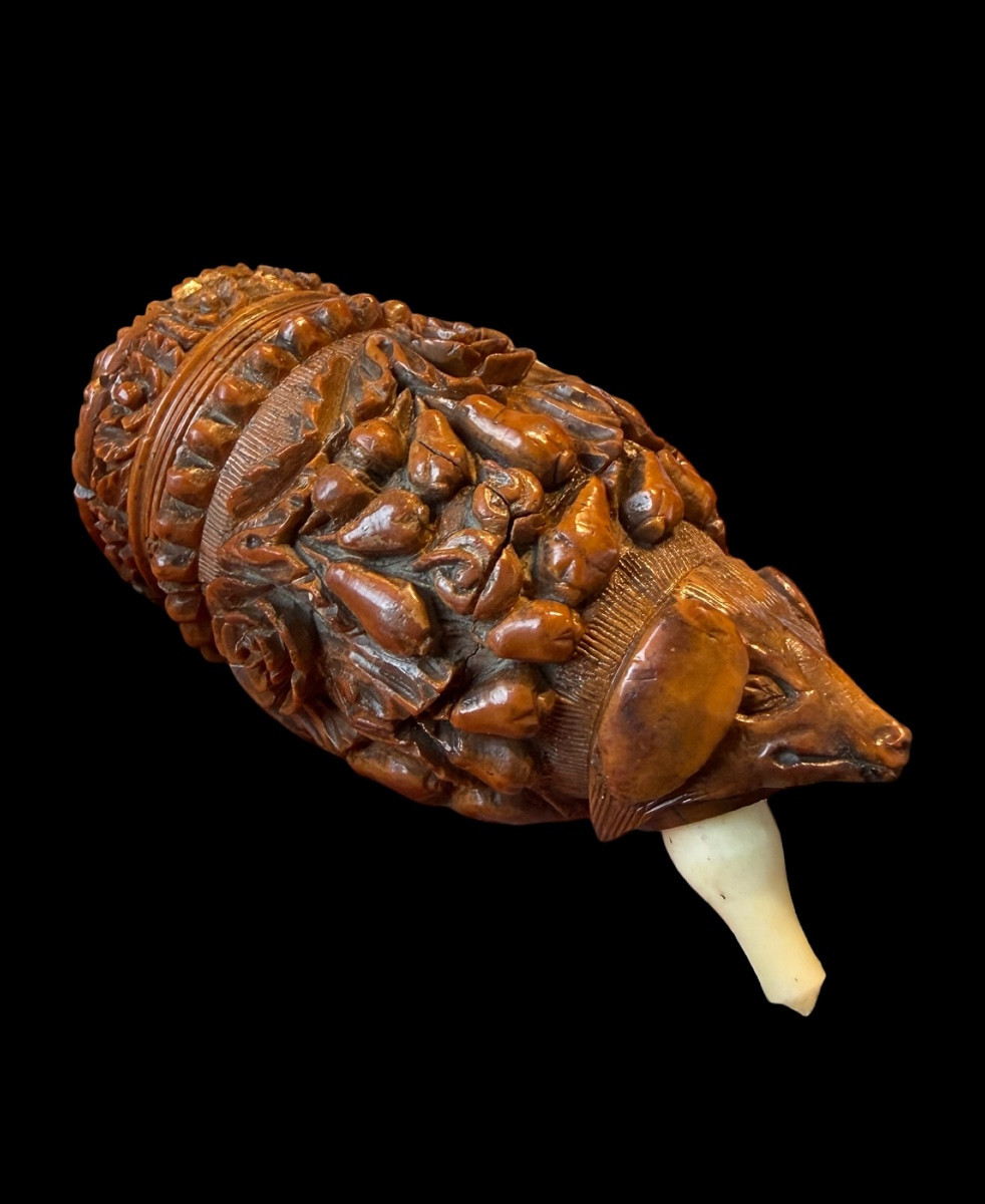 Tobacco Box/tabatière In Corozo Walnut -france - Early 19th Century