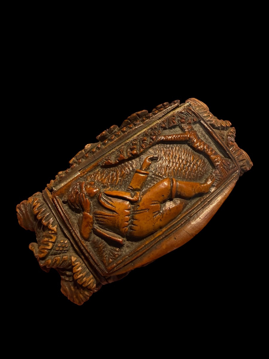 Boîte de tabac/tabatière en noix de corozo époque Napoleonienne - France - début 19e siècle-photo-1