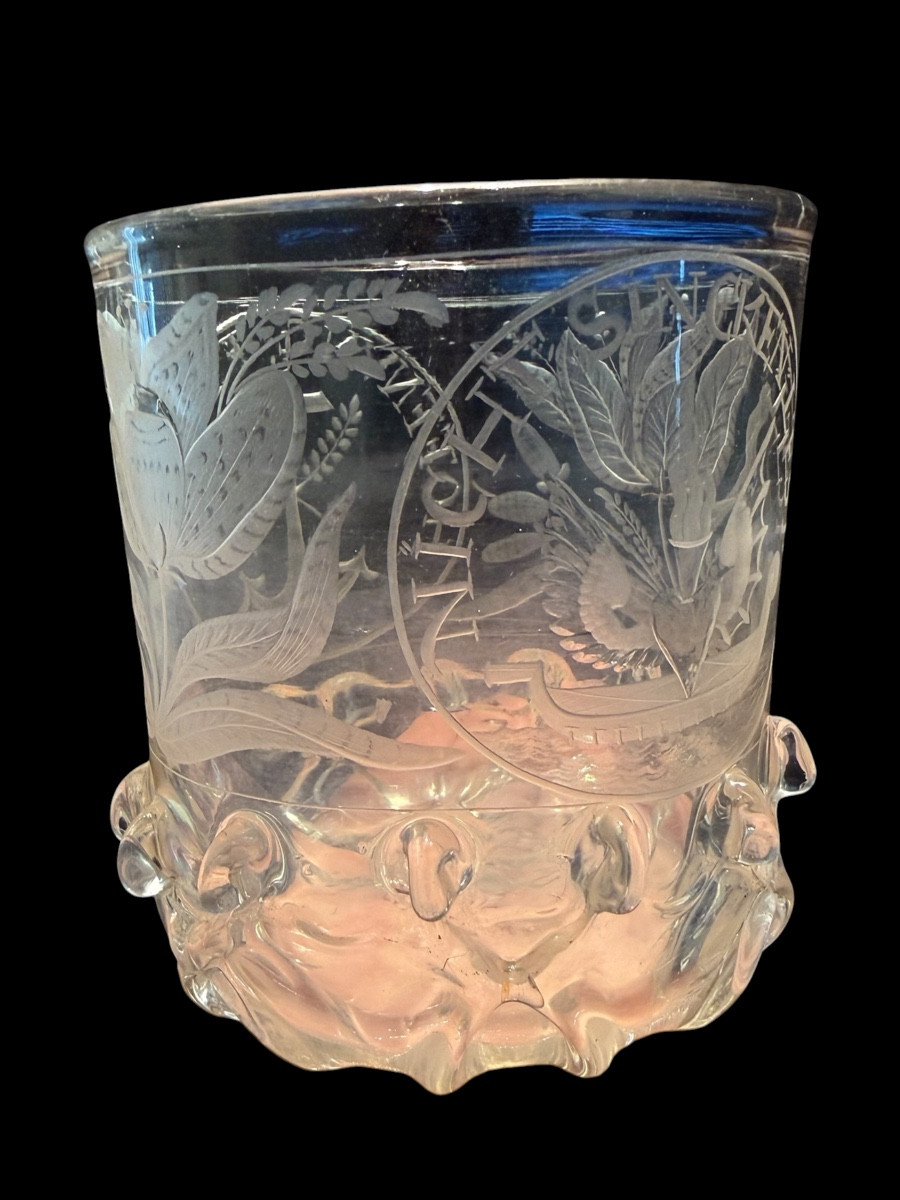 Lobed, Blown And Engraved White Glass - Germany Or Netherlands - 17th Century