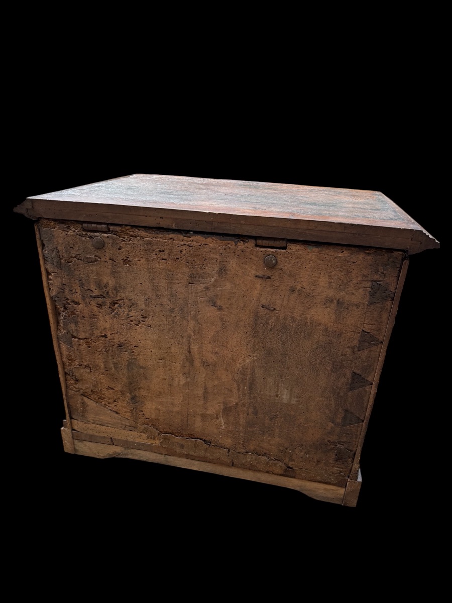 Coffre gothique en bois - France - XVe siècle, remanié aux XVIIIe-photo-1