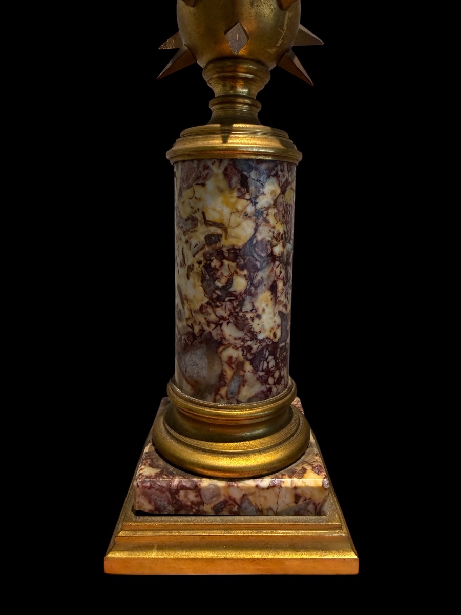 Colonne en marbre brèche et bronze doré, surmontée d’une sphère étoilée – France/italie - XIXe -photo-2