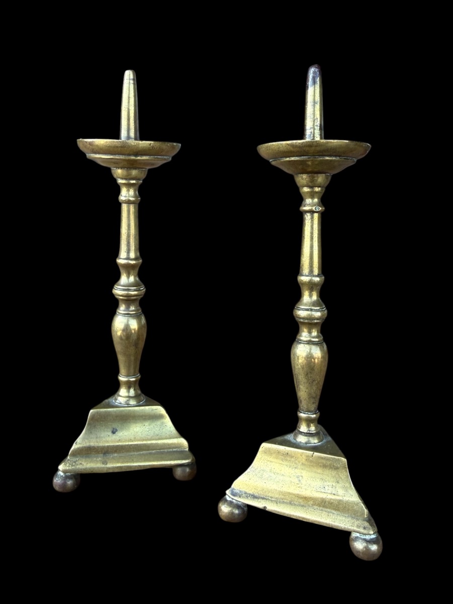 Pair Of Miniature Bronze Candlesticks - 17th Century
