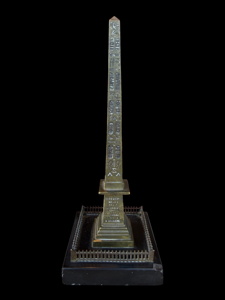 Obélisque Grand Tour en bronze et marbre noir – XIXe siècle  -photo-2