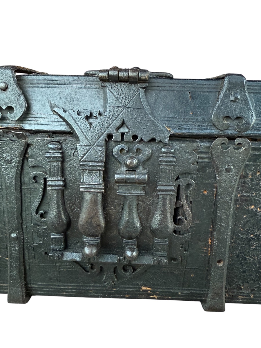 Chest Made Of Wrought Iron, Leather, And Wood - Spain - 16th Century-photo-3
