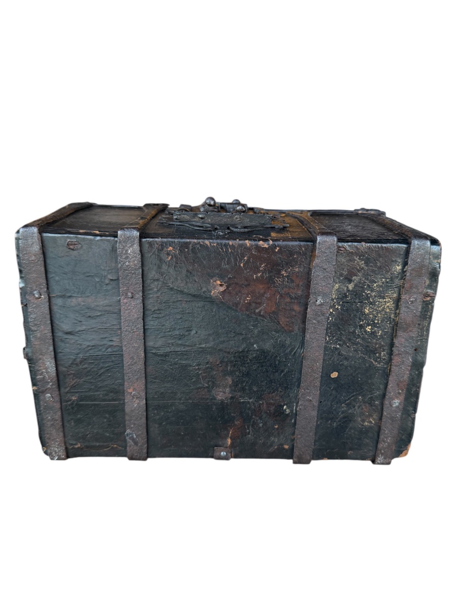Chest Made Of Wrought Iron, Leather, And Wood - Spain - 16th Century-photo-4