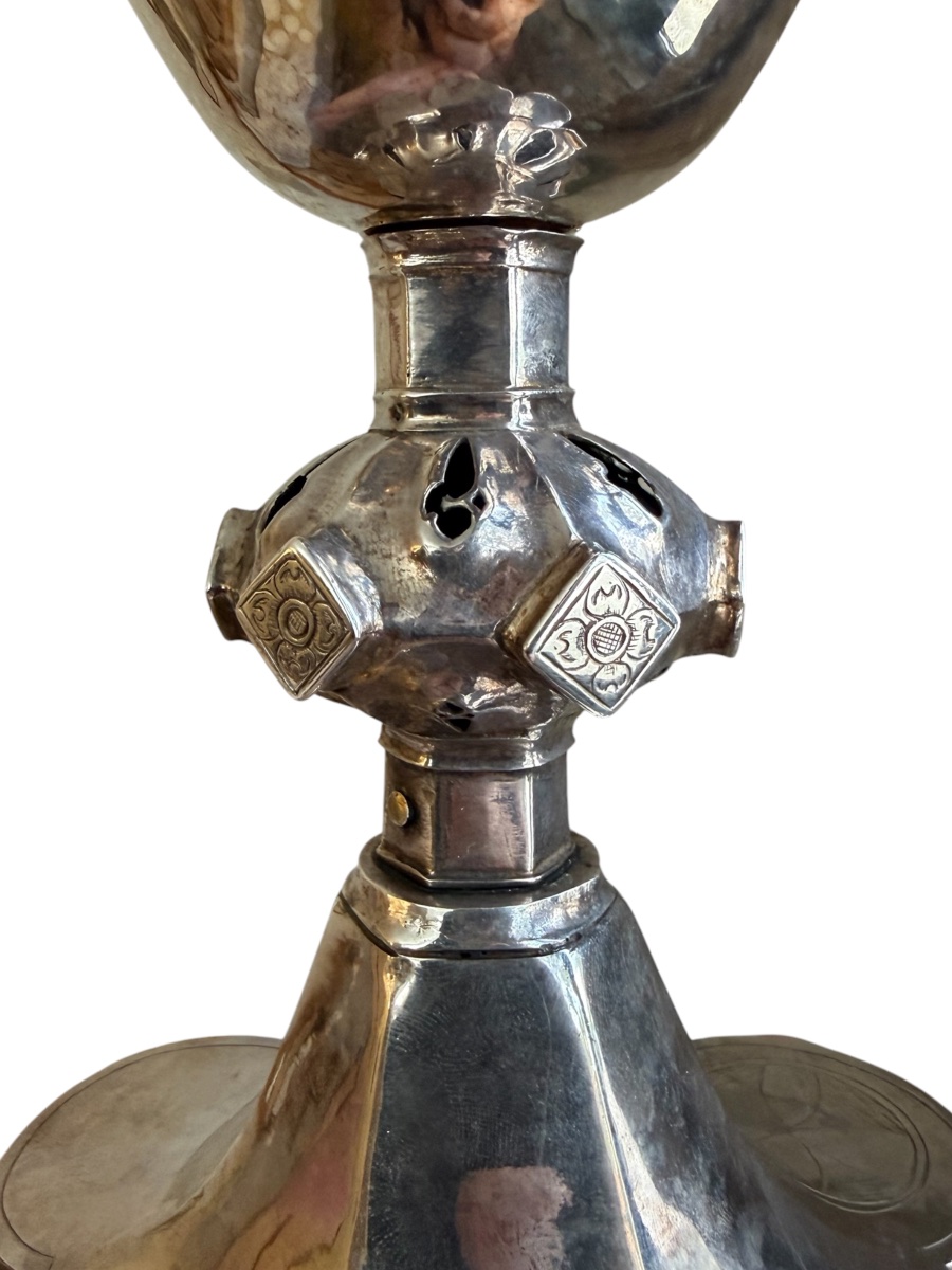 Rare calice style gothique en argent massif – début 17e  siècle-photo-2