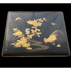 Large Japanese Lacquered Wood Box Signed - Meji Period