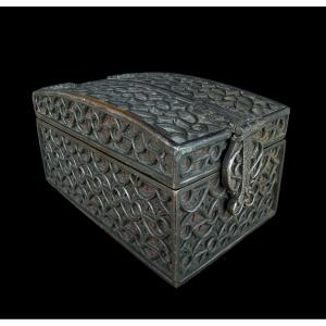 Coffret/boîte de messager en cuivre dans le style gothique - France - 19e siècle?