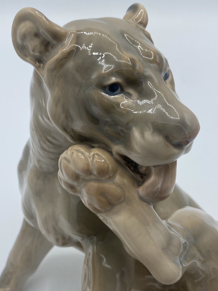 Lion, Royal Copenhagen Porcelain Fawn, 20th Century, Danish -photo-2