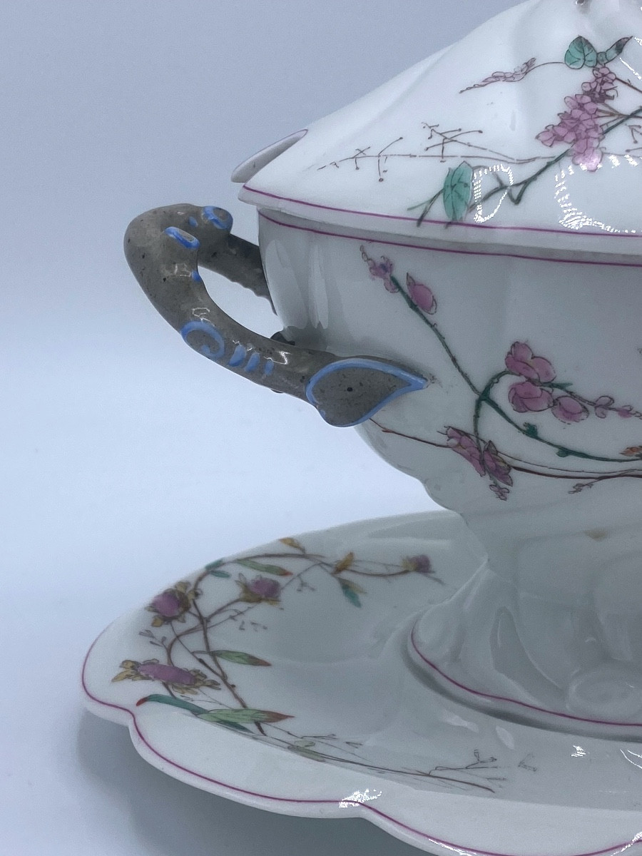 Saucière en porcelaine de Limoges Jean Pouyat -photo-3
