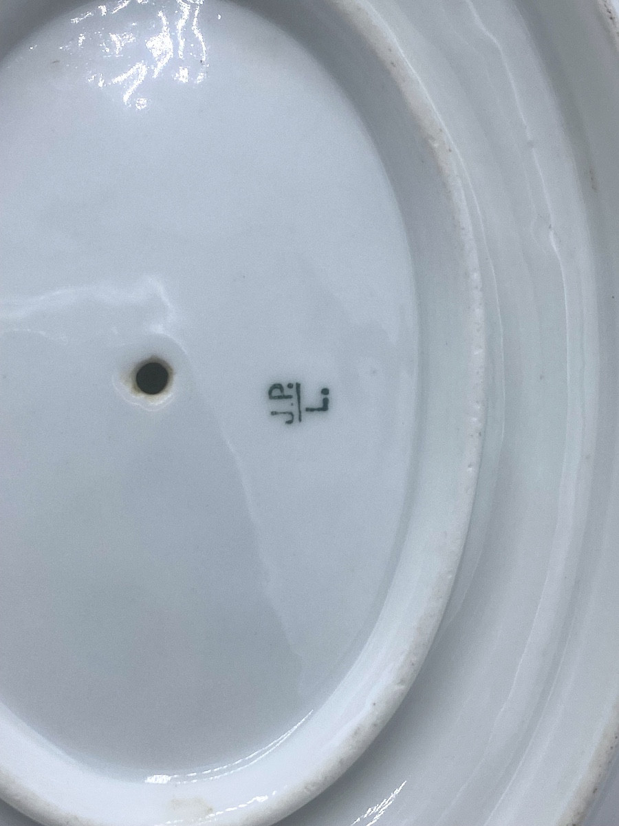 Saucière en porcelaine de Limoges Jean Pouyat -photo-3