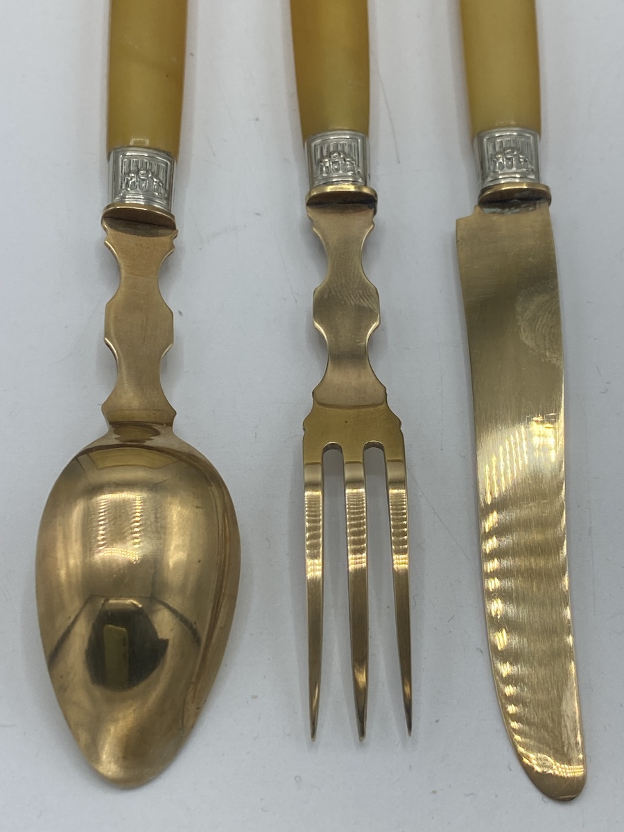 Set Of 36 Place Settings-photo-2