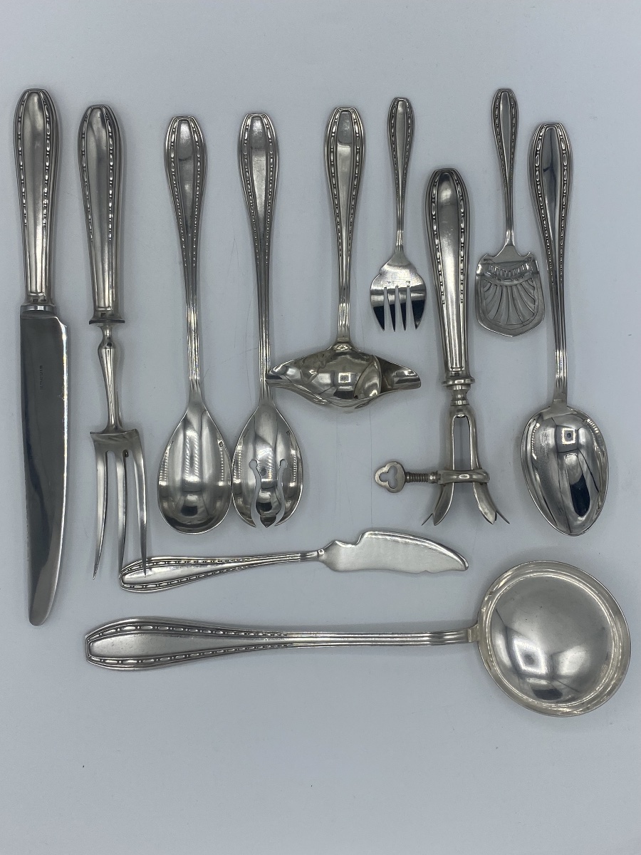 Ménagère en metal argente Ercuis modèle Tolède ,107 pièces -photo-3