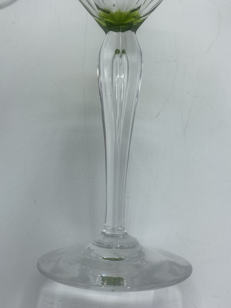 Verres a vin  , Roemer , en cristal vert chartreuse Val saint Lambert -photo-2