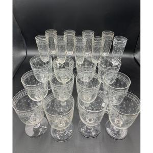 Engraved Crystal Glasses Service Early 20th