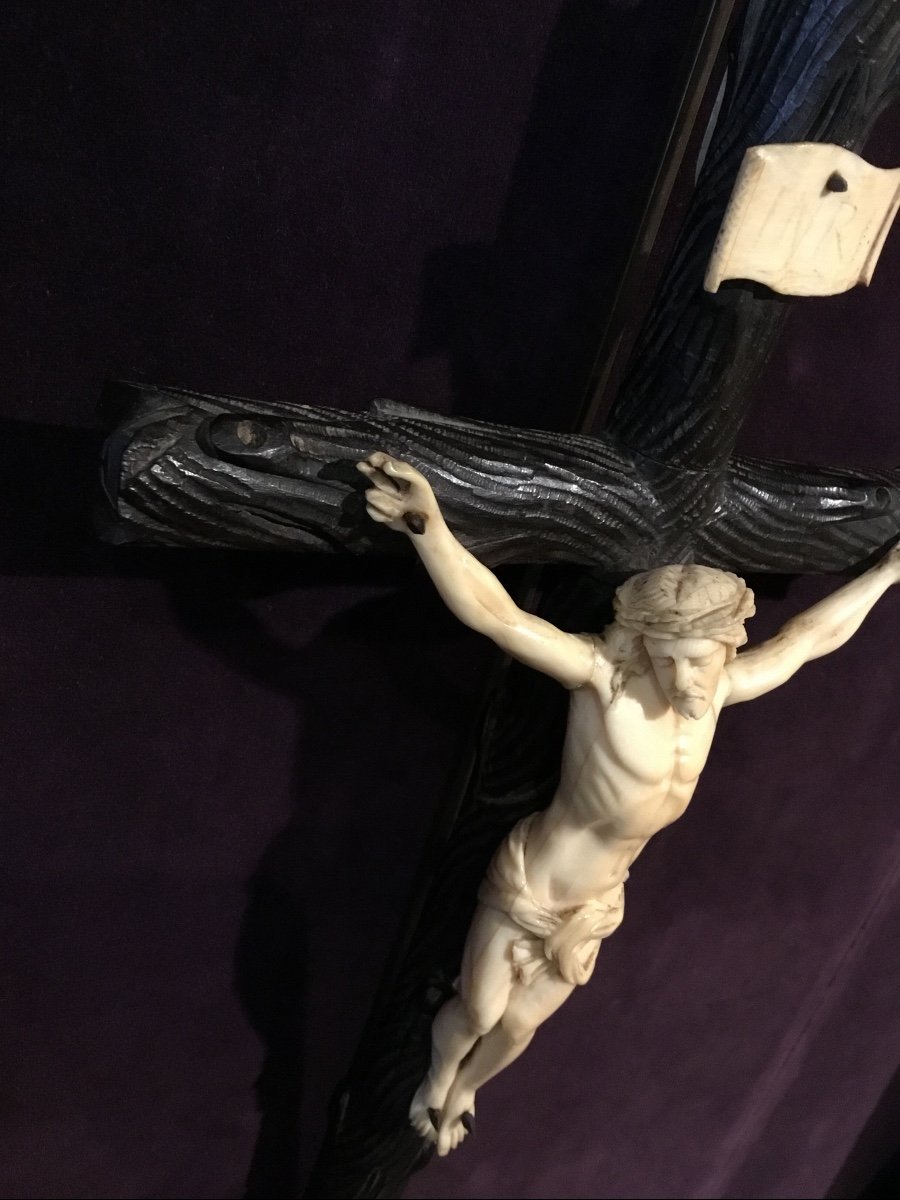 Christ On The Cross 19th -photo-3
