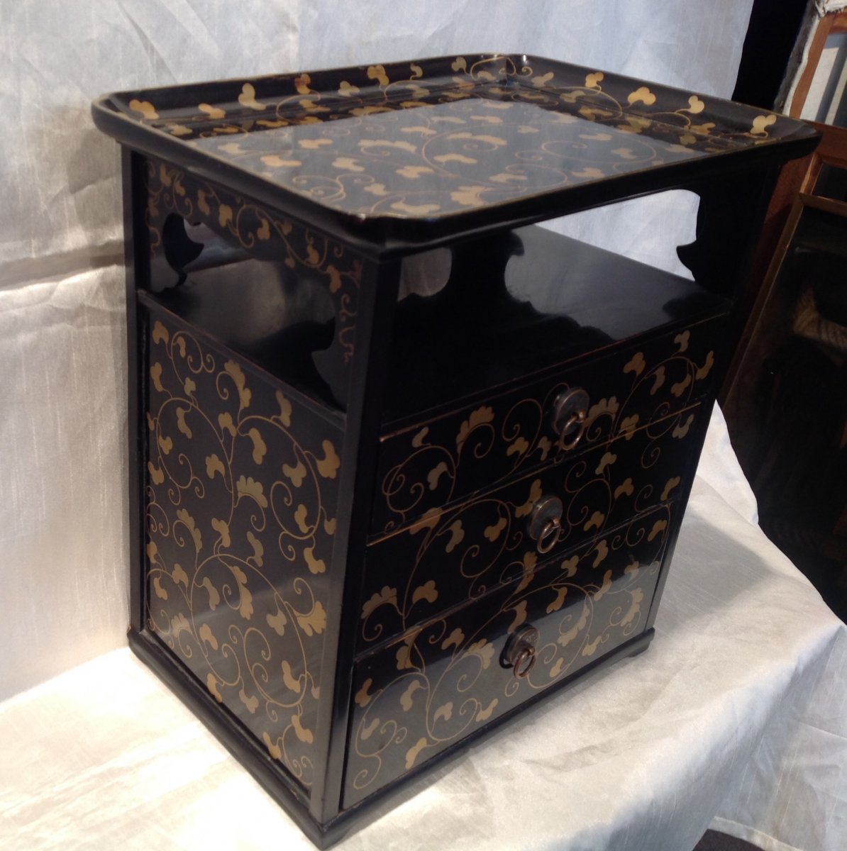 Lacquer Cabinet Japan 19th Meiji-photo-1