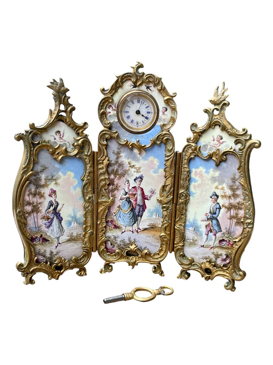 Vienna - Triptych Clock In Painted Enamel - Late 19th Century.