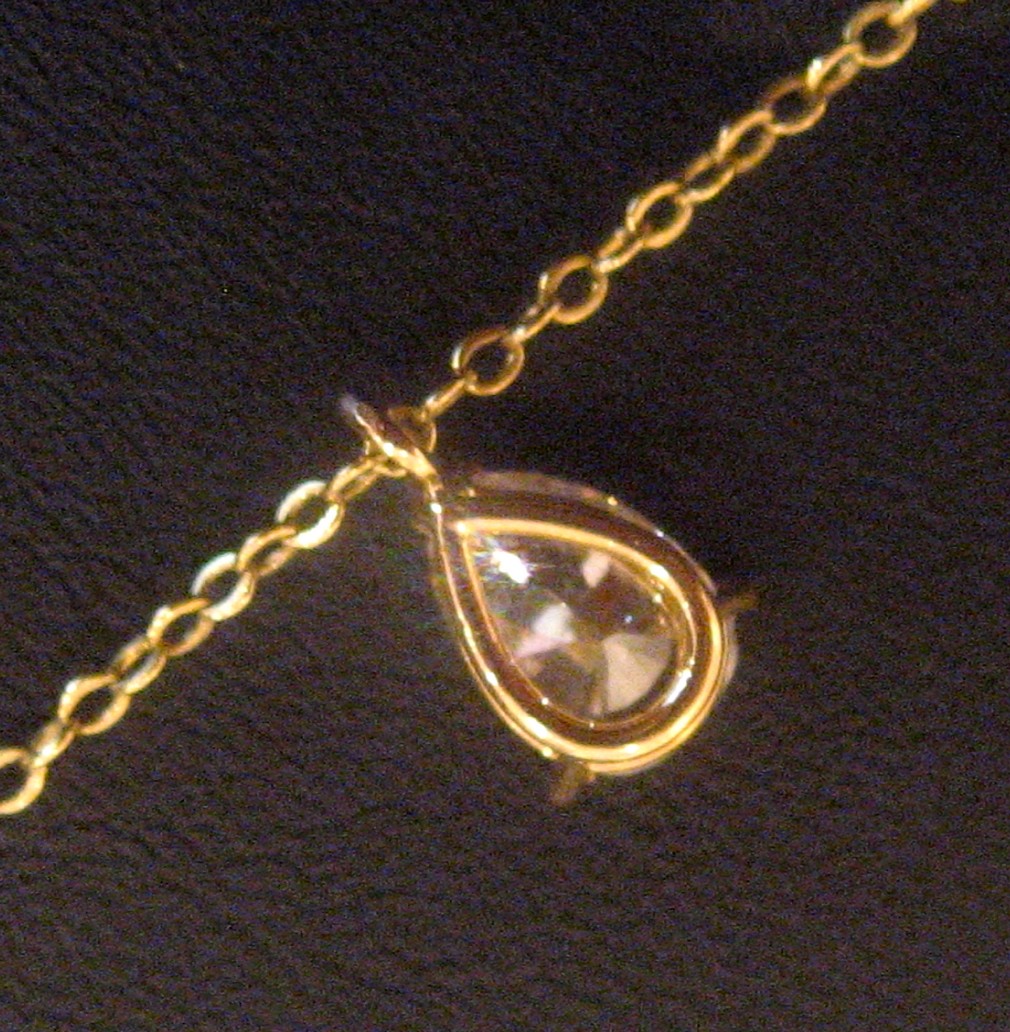 In Pear Diamond Pendant Size Chain Yellow Gold 18 Carats-photo-4