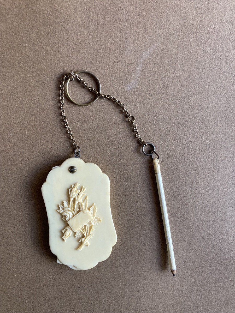 Ivory Dance Card From Dieppe, 19th Century-photo-2