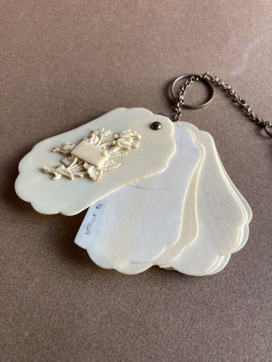 Ivory Dance Card From Dieppe, 19th Century-photo-1