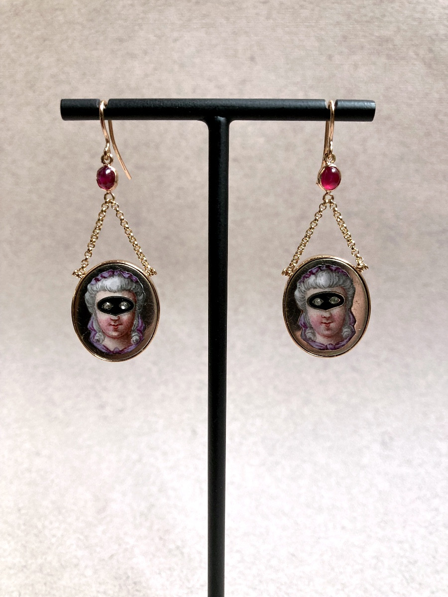 Pendants d’oreille or, diamants et rubis 