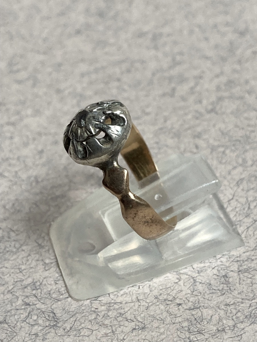 Antique 19th-century Ring In Gold, Silver, And Diamond -photo-2
