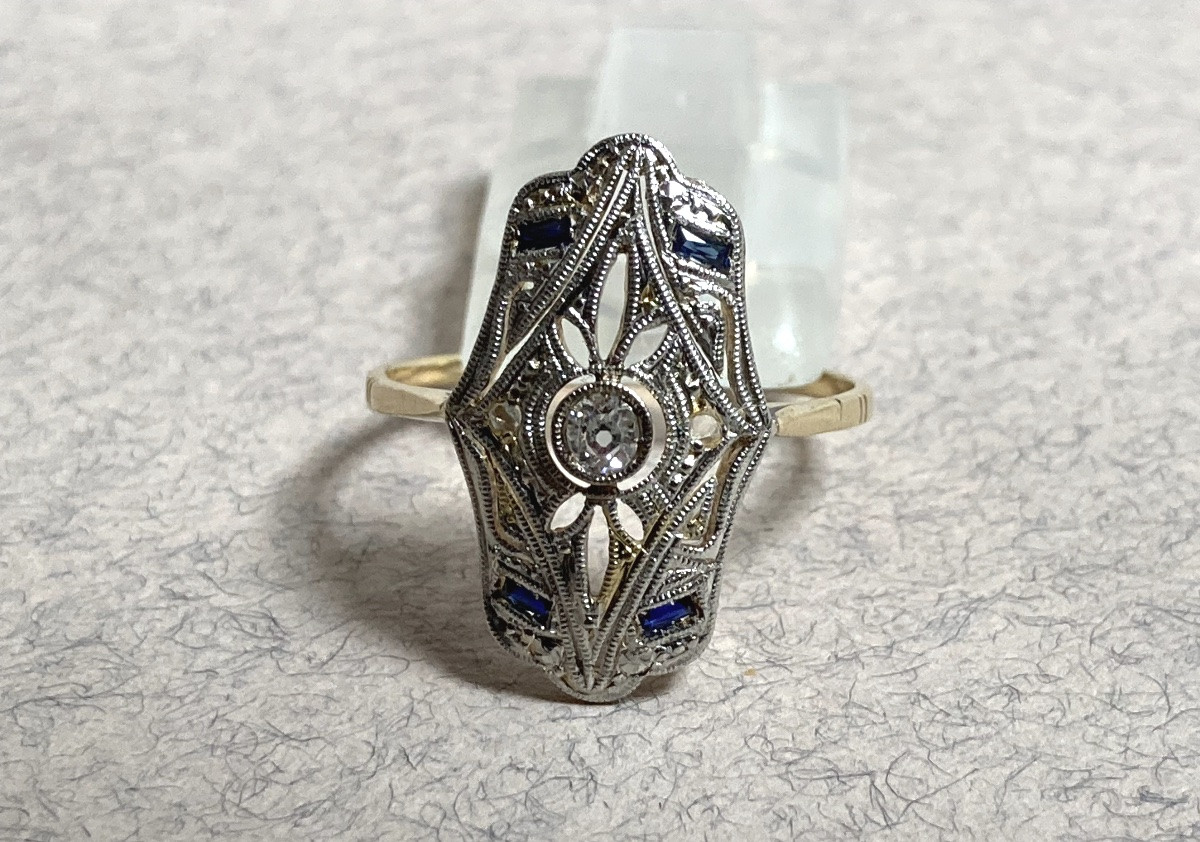 White Gold Ring With Diamonds And Sapphires -photo-4