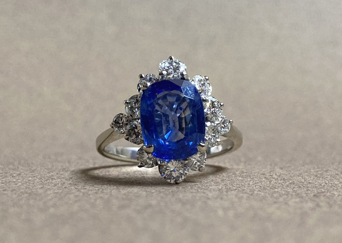 Bague or blanc saphir 3,32 carats et diamants -photo-1