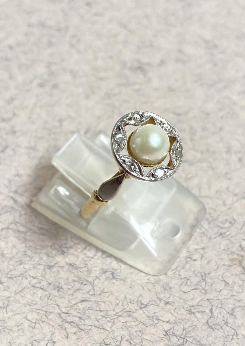 Gold, Pearl And Diamond Ring -photo-1