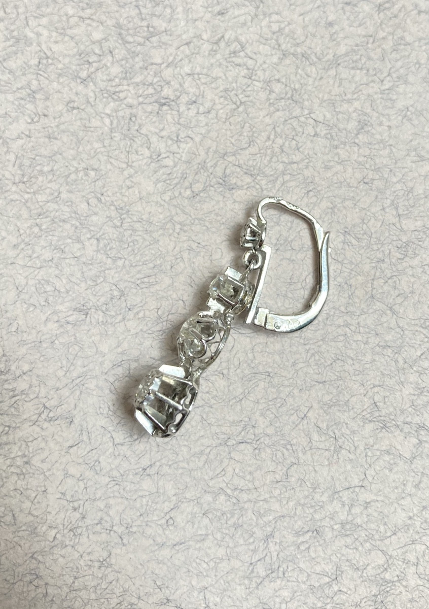 White Gold And Diamond Earrings -photo-4