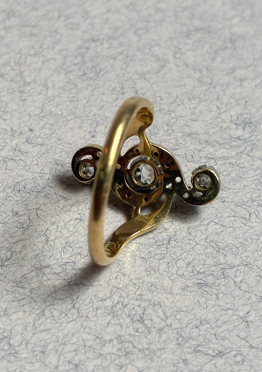 Gold And Diamond Scroll Ring -photo-4
