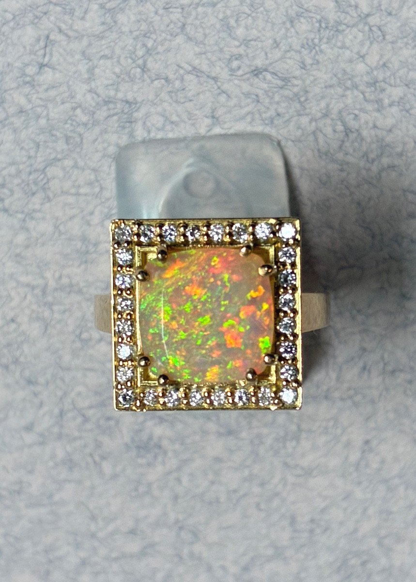 Gold Ring With Ethiopian Opal And Diamonds 