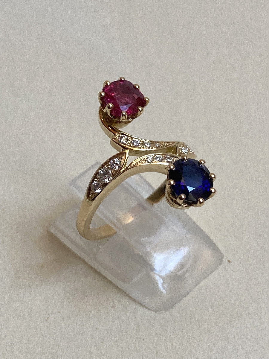 Toi Et Moi Ring In Gold, Diamonds, Rubies And Sapphire-photo-2