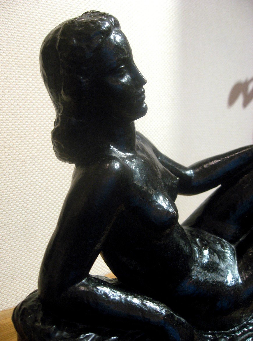 Bronze "femme Nue Allongée" Signé L. Gibert, XXème Siècle-photo-1