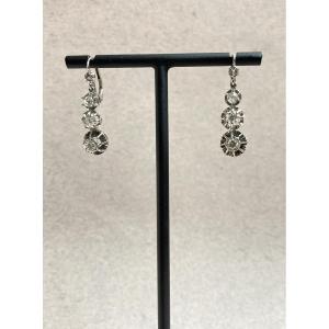 Boucles d’oreille or blanc et diamants 