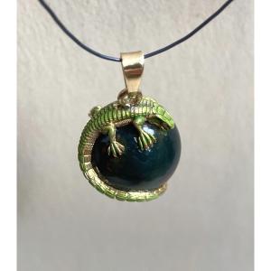 Enamelled Gold Lizard Pendant With Blood Jasper Ball
