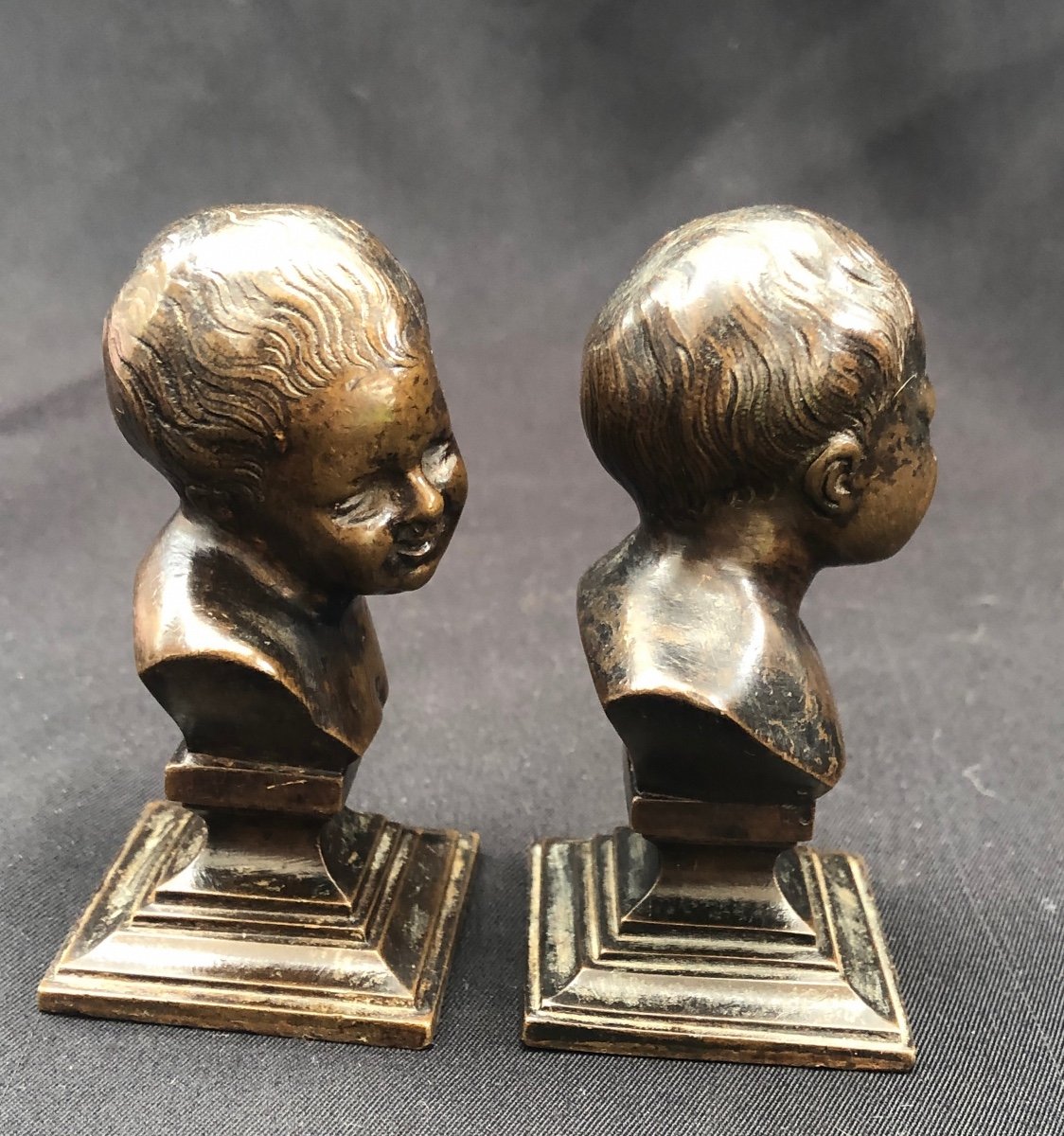 Bronze Sculptures: Laughing Jean And Crying Jean-photo-3