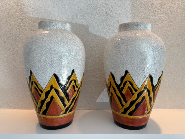 Paire de Vase CHARLES CATTEAU pour Boch frères Keramis