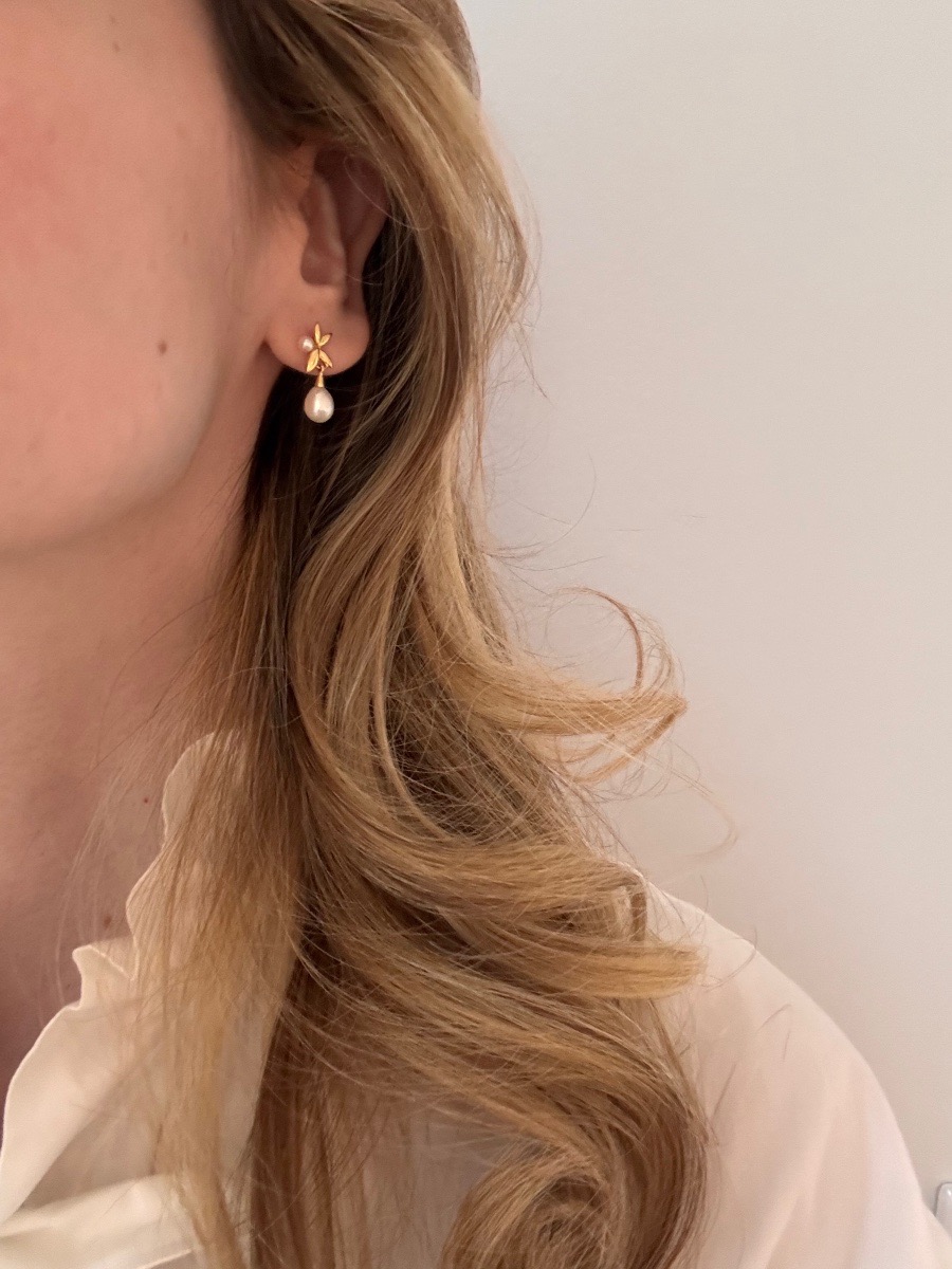 Pearl And 18-karat Yellow Gold Earrings-photo-3