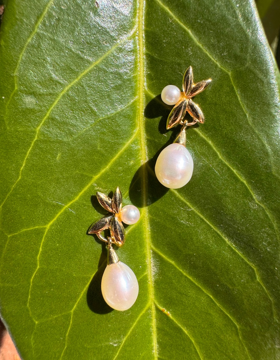 Pearl And 18-karat Yellow Gold Earrings-photo-4