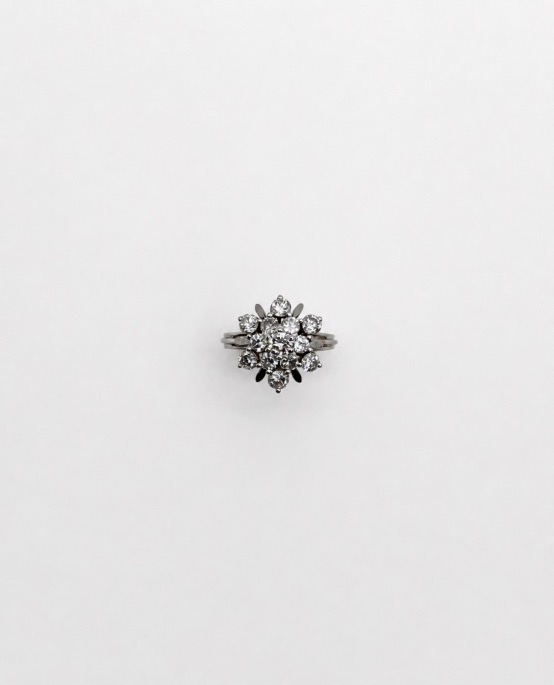 Diamond Flower Ring, 18-karat Rhodium-plated Gold, 20th Century