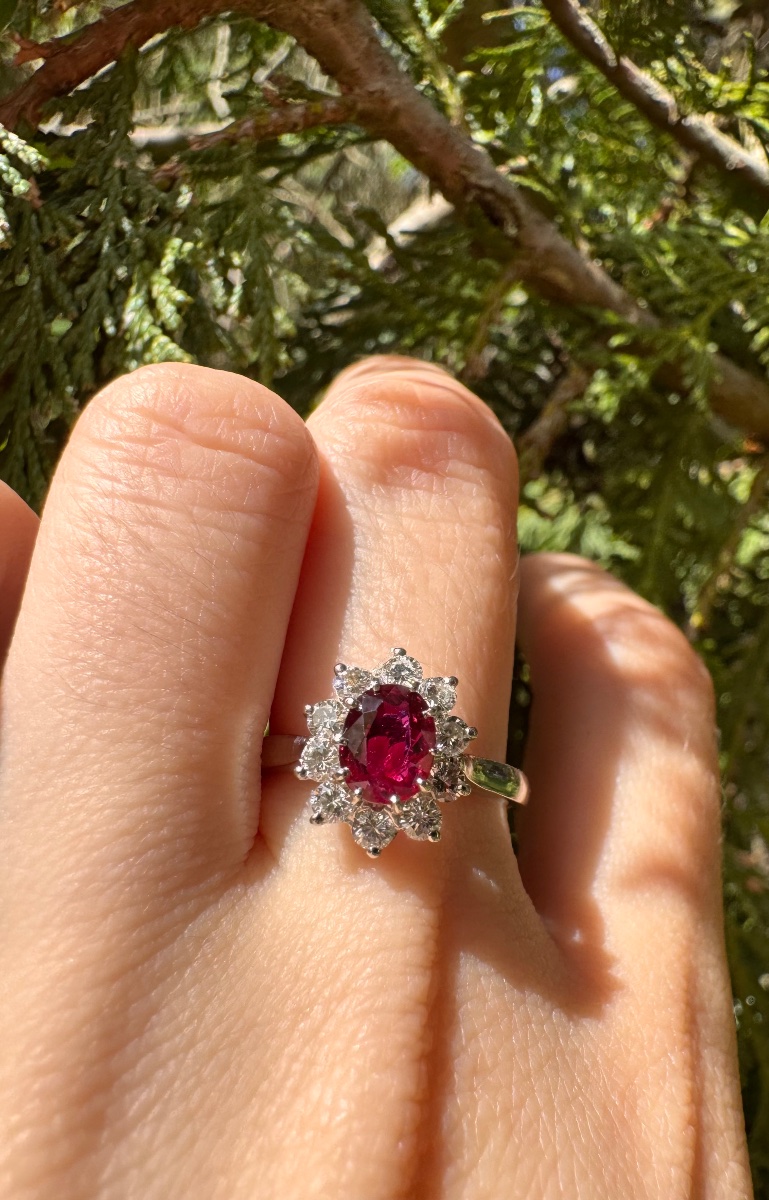 Ruby And Diamond Daisy Ring, 18-karat Rhodium-plated Gold, 20th Century-photo-2