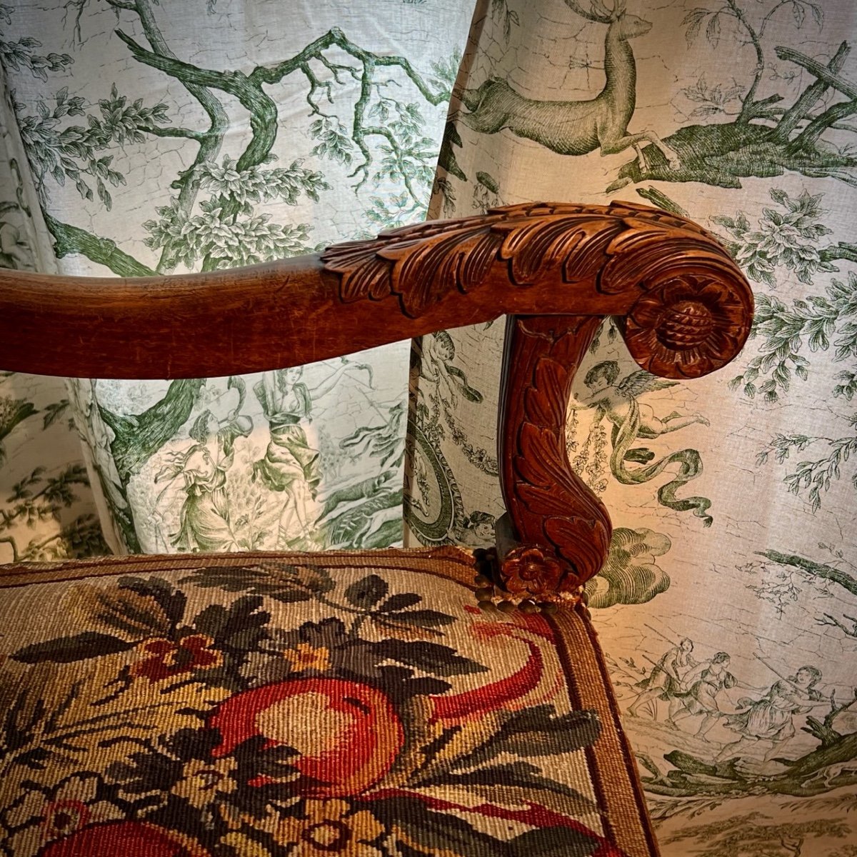 Armchair Louis XIII Tapestry With Peacock And Basket Of Flowers-photo-3