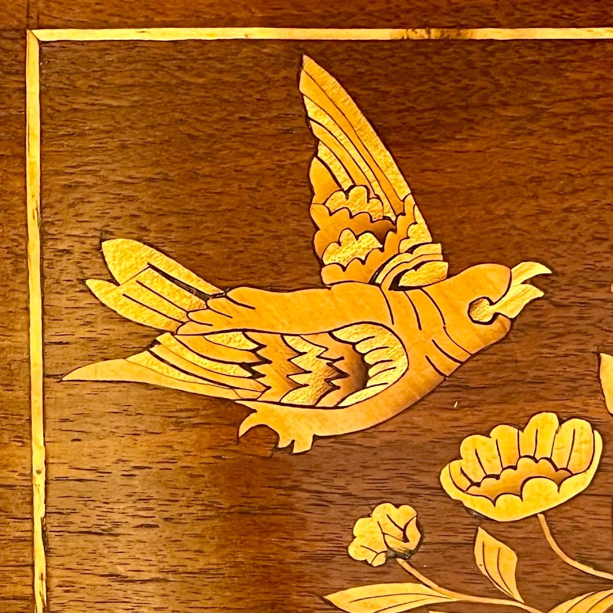 Inlaid Corner With Floral Decor, Birds And Lansquenets-photo-3
