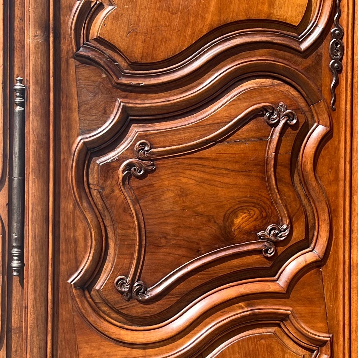 Walnut Wardrobe 18th Provence Rhône Valley -photo-3