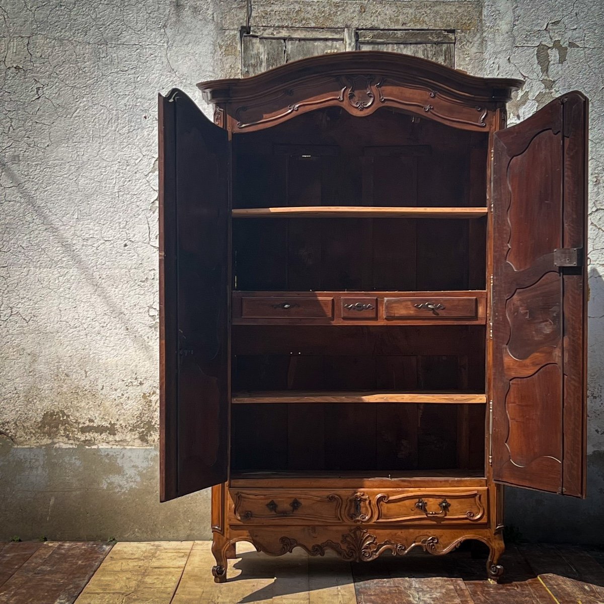 Walnut Wardrobe 18th Provence Rhône Valley -photo-8