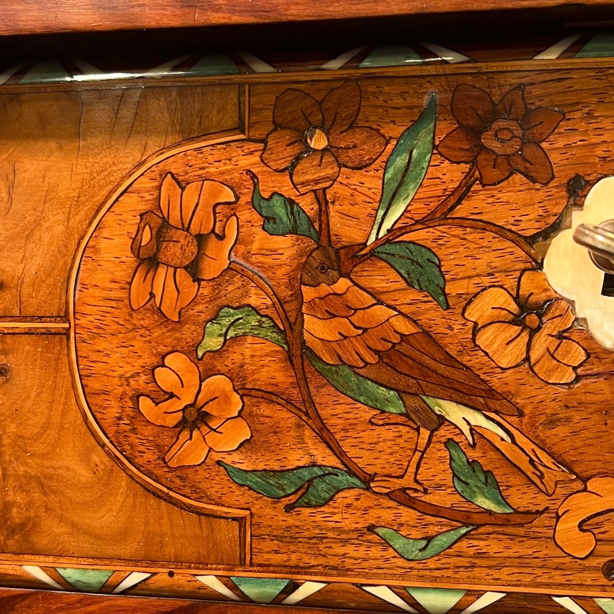 Cabinet Marqueterie Fleurs Et Oiseaux-photo-7
