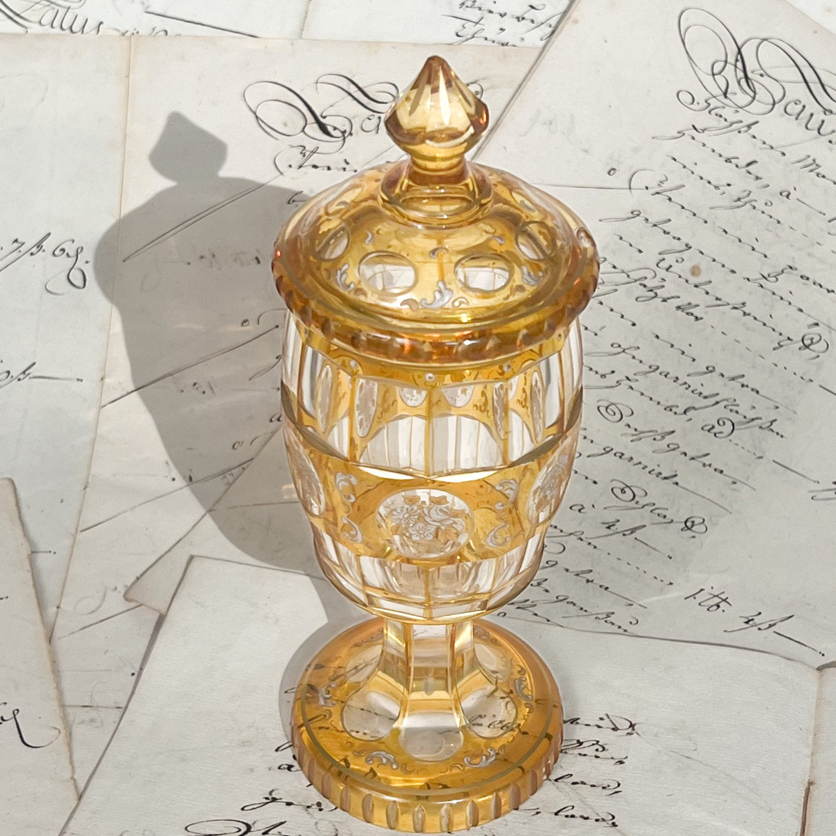Bonbonnière Pokal Cristal De Bohème Taillé Et Gravé-photo-2